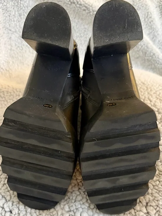 Gianni Bini Women’s Black Platform Lace-Up Ankle Boots - Picture 4 of 7